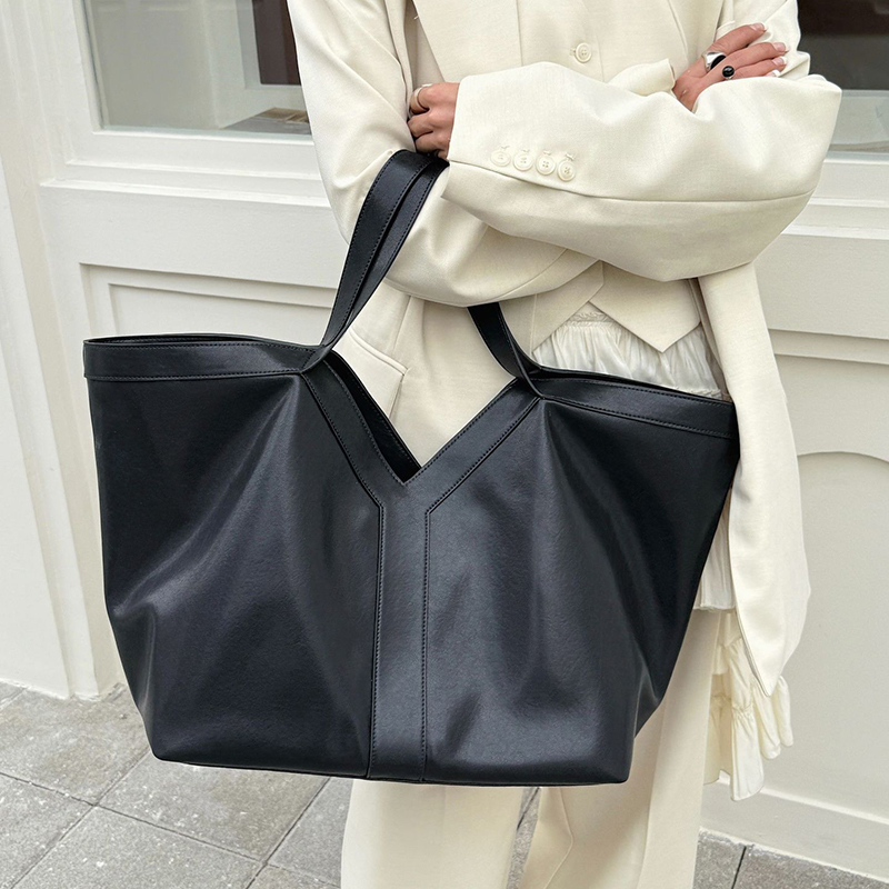 Tas Kulit Asli Merek Mewah Mus - Luxury Bags Collection ulasan dan harga